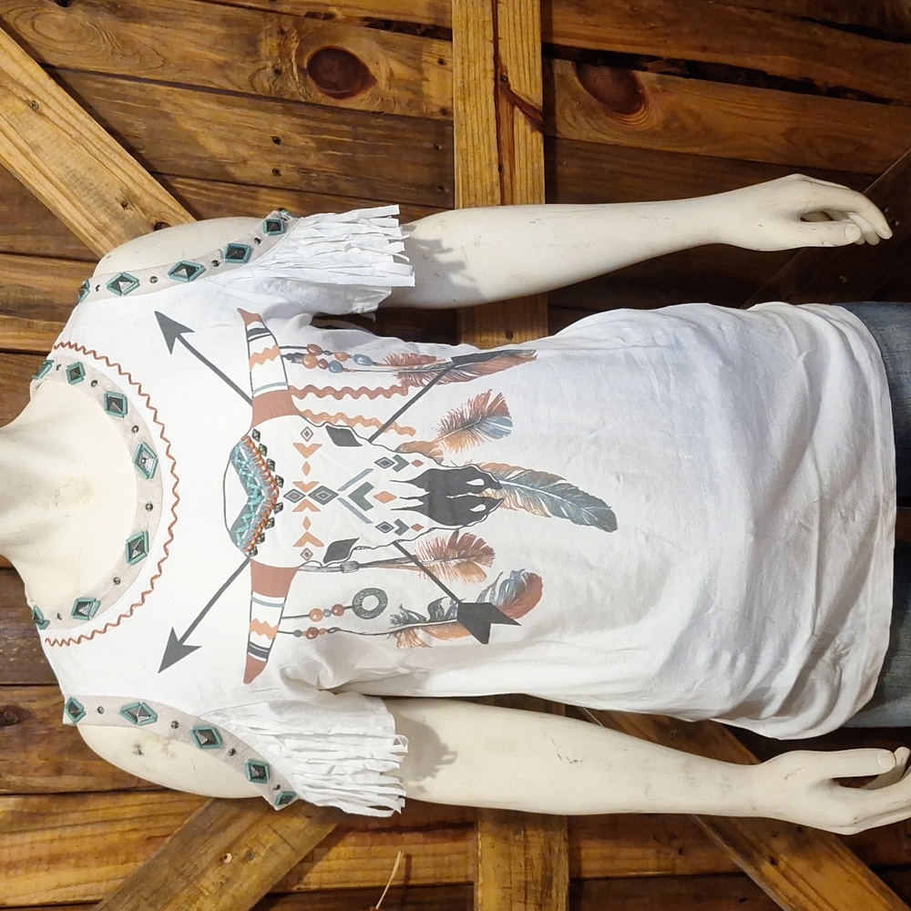 NWT Delila Open Shoulder Cow Skull Shirt